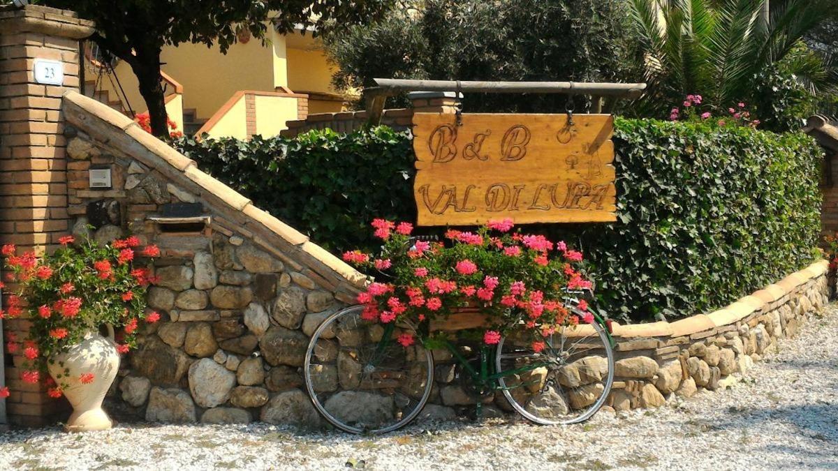 Bed And Breakfast Val Di Lupa Castellina Marittima Eksteriør bilde