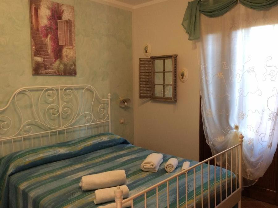 Bed And Breakfast Val Di Lupa Castellina Marittima Eksteriør bilde
